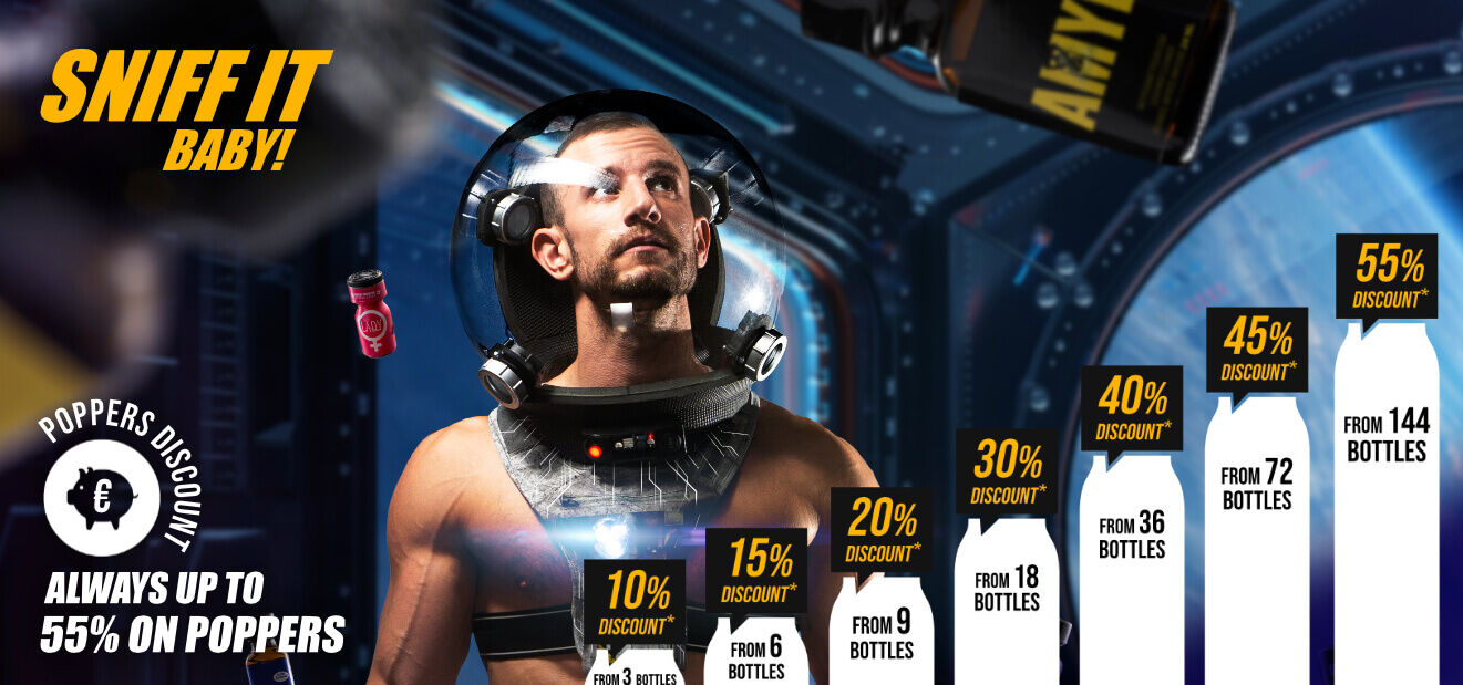 Poppers bei Tom Rocket's: Mann mit Astronautenhelm, Poppers-Mengenrabatt bis 55 Prozent