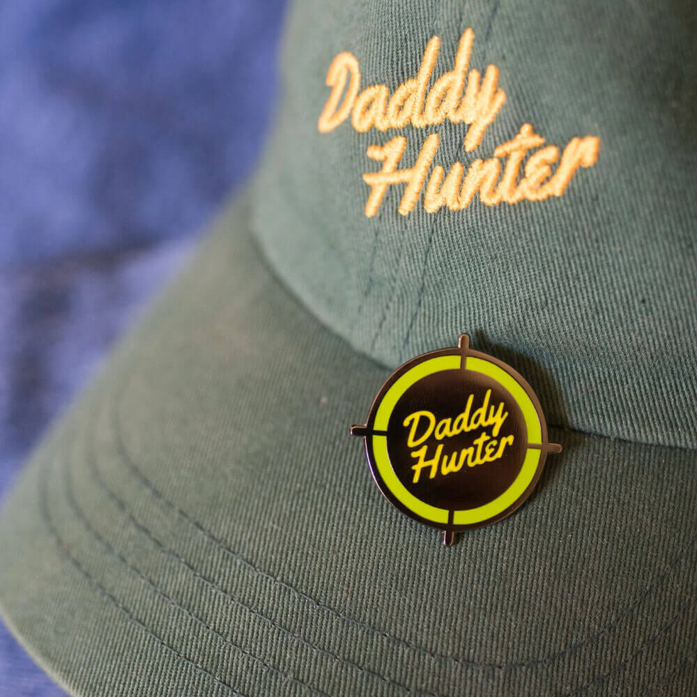 Pin - Daddy Hunter, image 3
